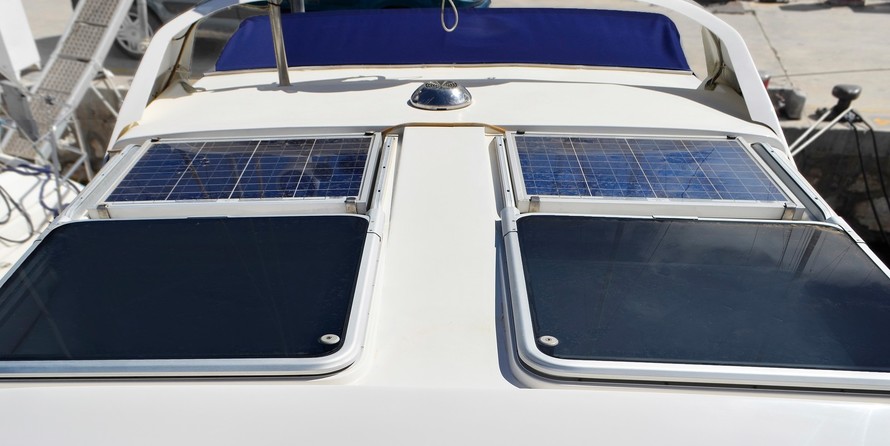 Nimbus 320 Coupe