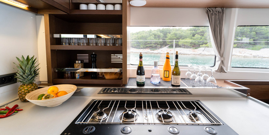 Lagoon 46 - 4 + 2 cab.