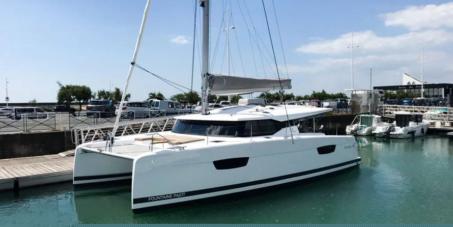 Fountaine Pajot Astréa 42