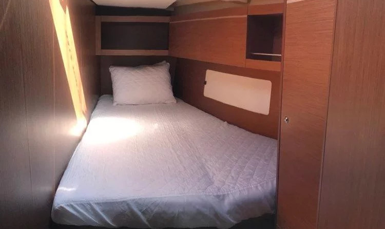 Beneteau Oceanis 46.1