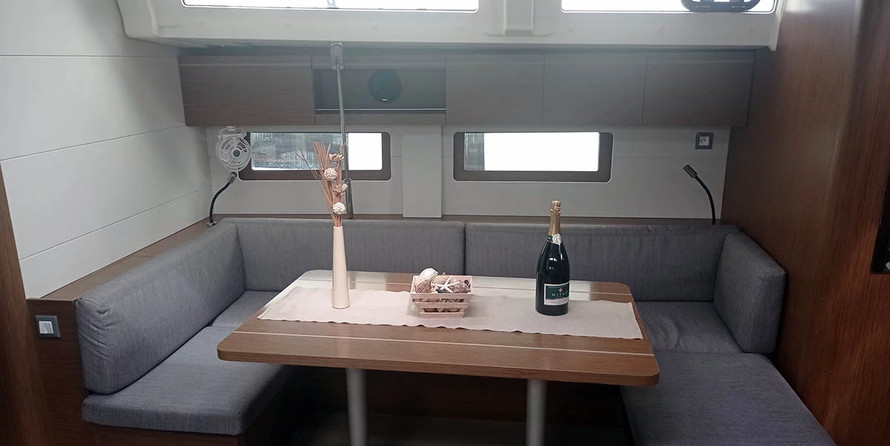 Fountaine Pajot Elba 45