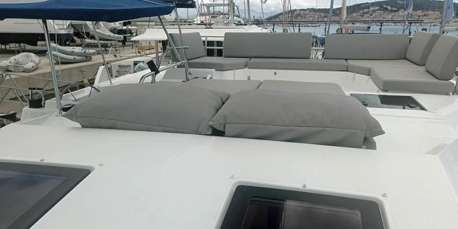 Fountaine Pajot Elba 45