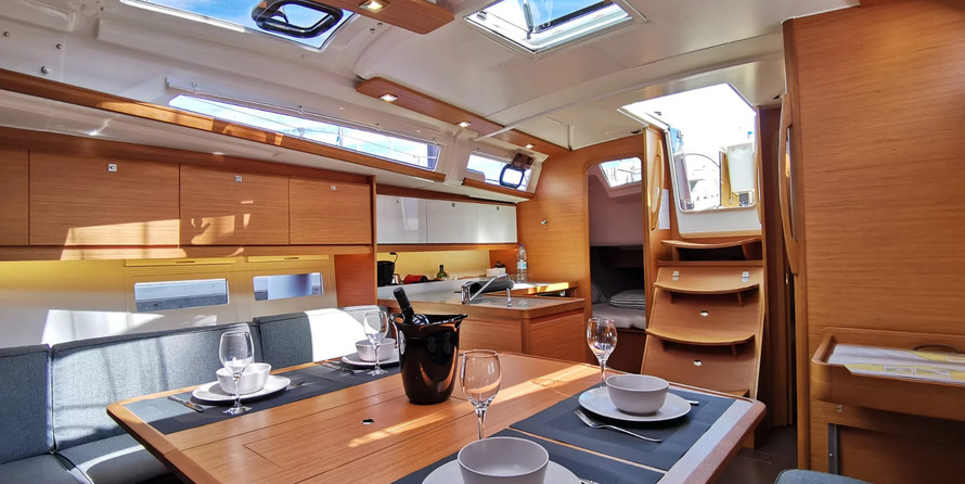 Dufour 390 Grand Large