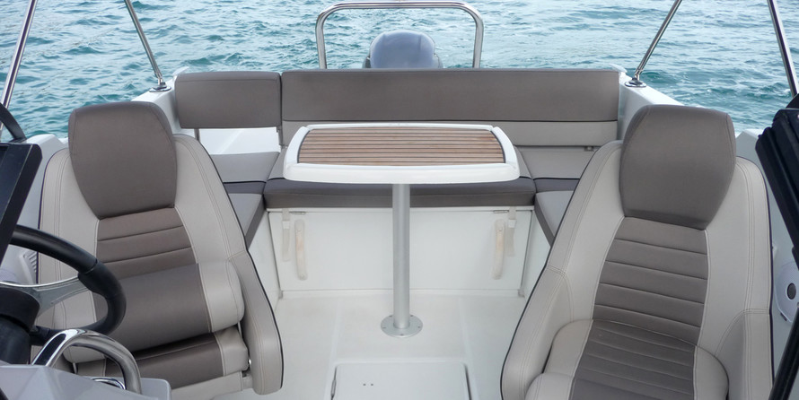 Jeanneau Cap Camarat 6.5 BR