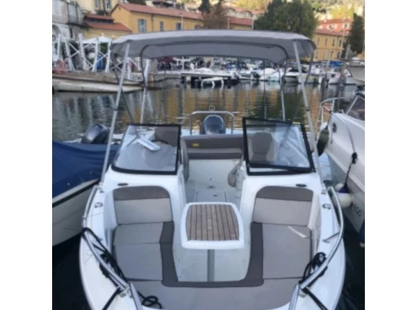 Jeanneau Cap Camarat 6.5 BR