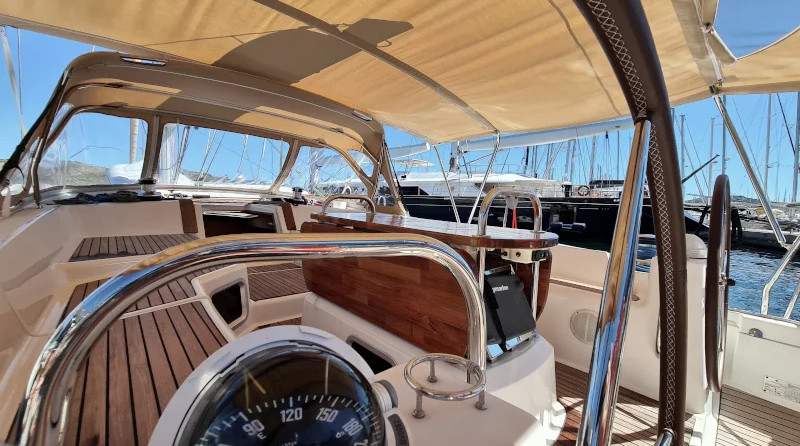 Jeanneau 53