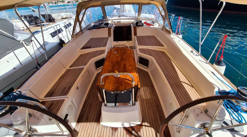 Jeanneau 53