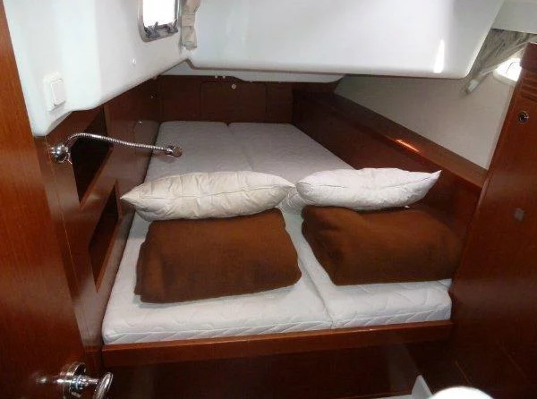 Beneteau Oceanis 50 Family