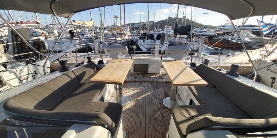 Hanse 508