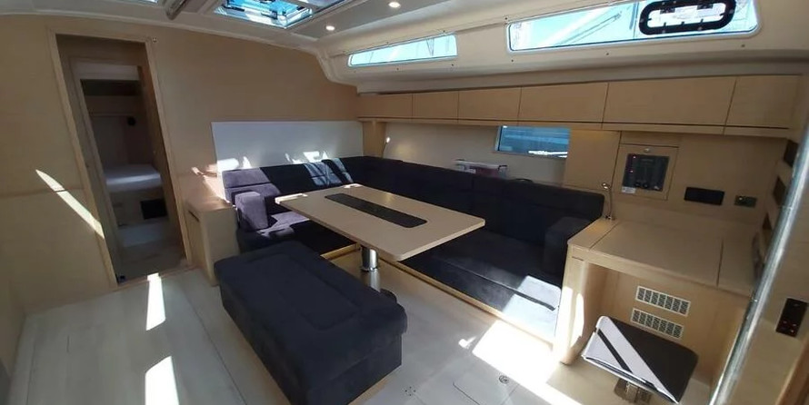Hanse 508