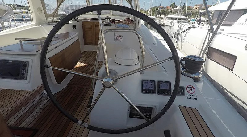 Oceanis 50