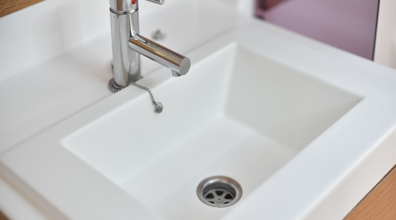Dufour 560