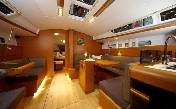 Jeanneau Sun Odyssey 449