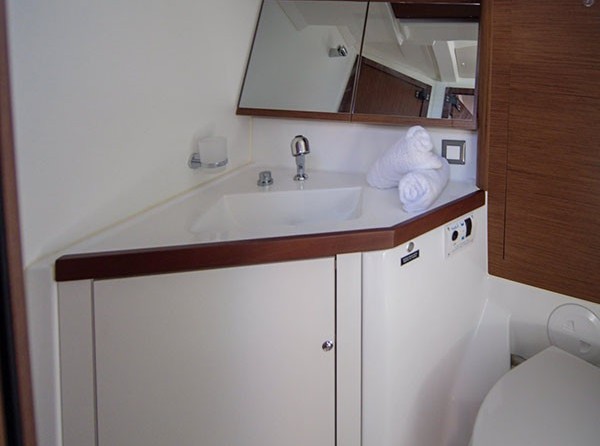 Beneteau Oceanis 46.1