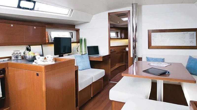 Oceanis 45