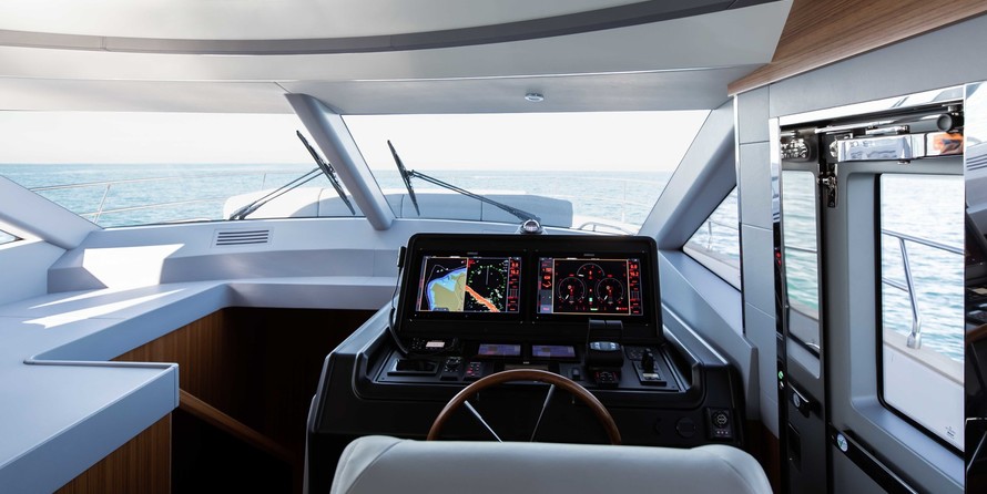 OceanClass 68 fly Hybrid