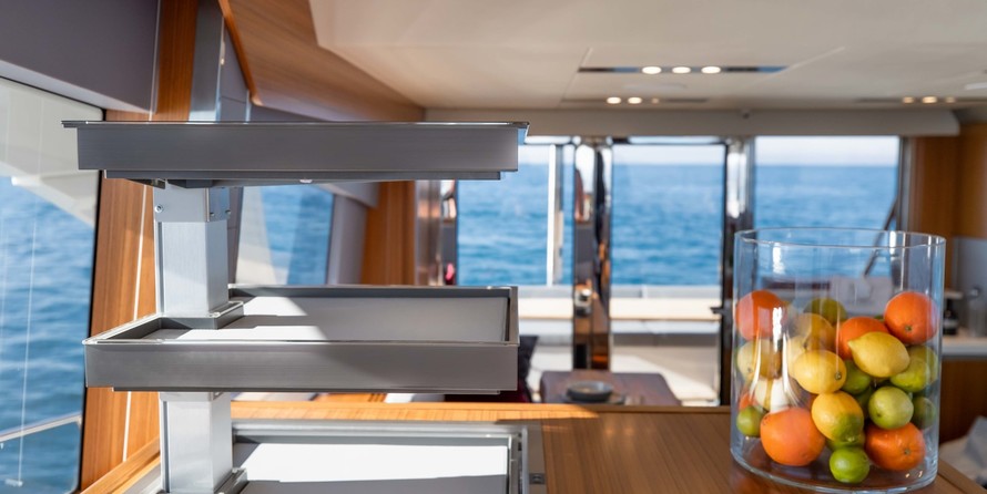 OceanClass 68 fly Hybrid