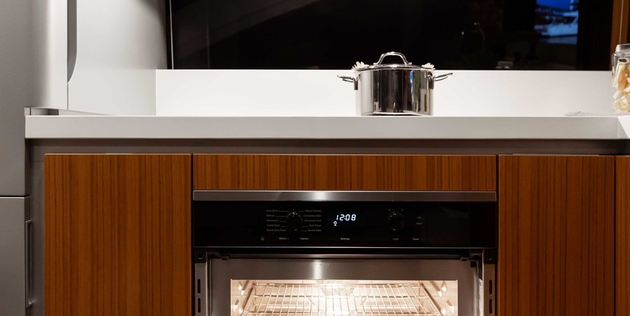 OceanClass 68 fly Hybrid