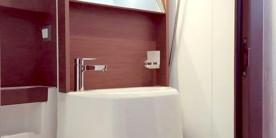 Oceanis 51.1
