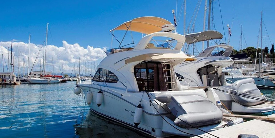 Beneteau Antares 36