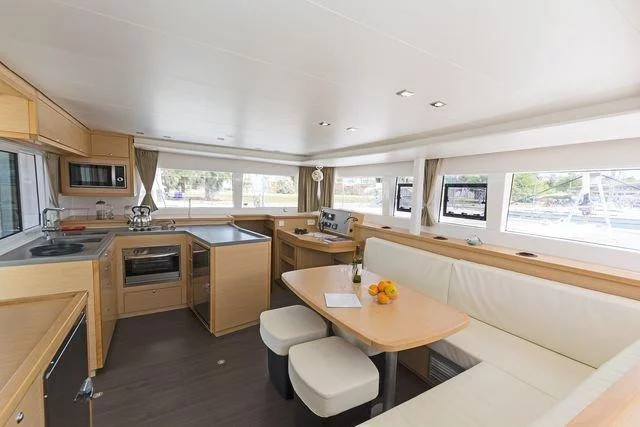 Lagoon 450 Flybridge