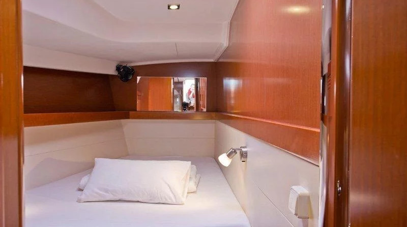 Beneteau Oceanis 50 Family