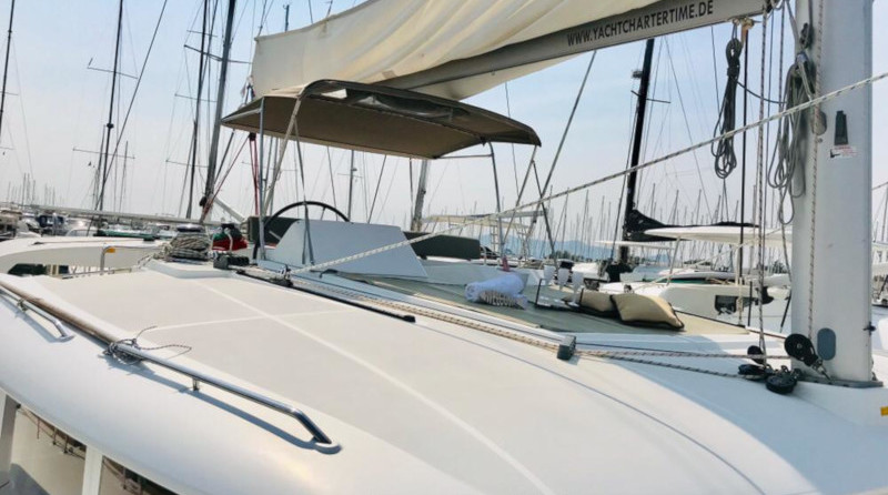 Lagoon 450 F