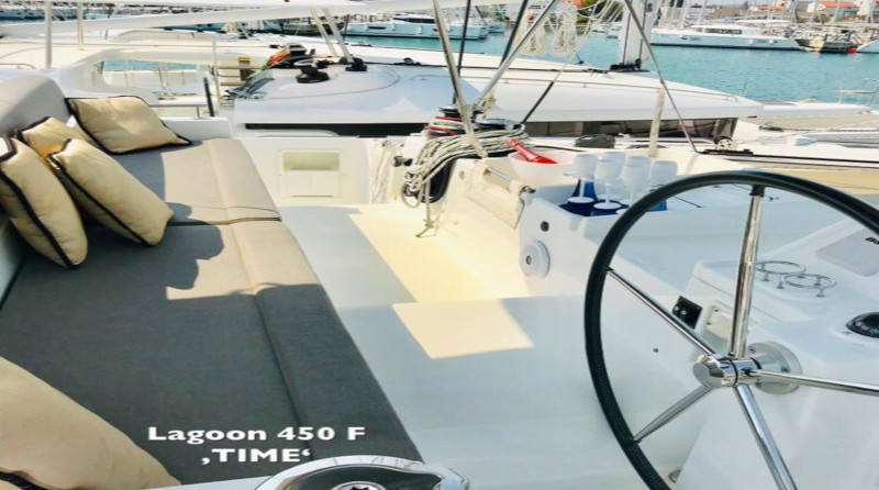 Lagoon 450 F