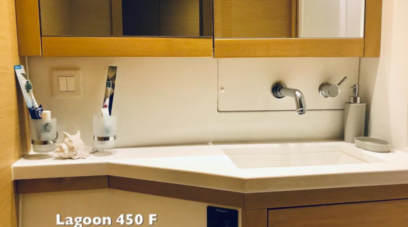 Lagoon 450 F
