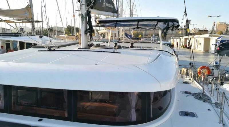 Lagoon 42