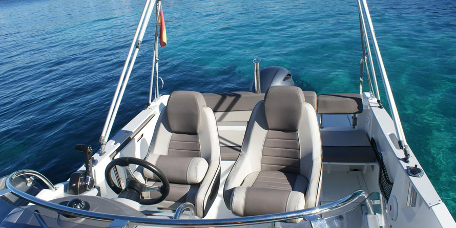Glastron GT 225