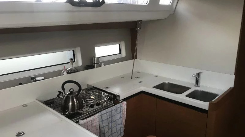 Jeanneau Sun Odyssey 440