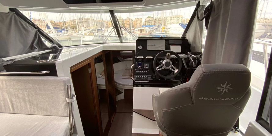 Jeanneau Merry Fisher 1095