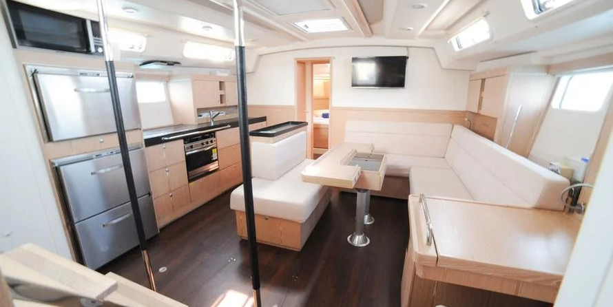 Hanse 505