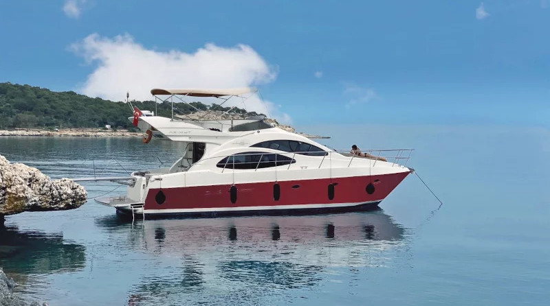 Azimut 42 E