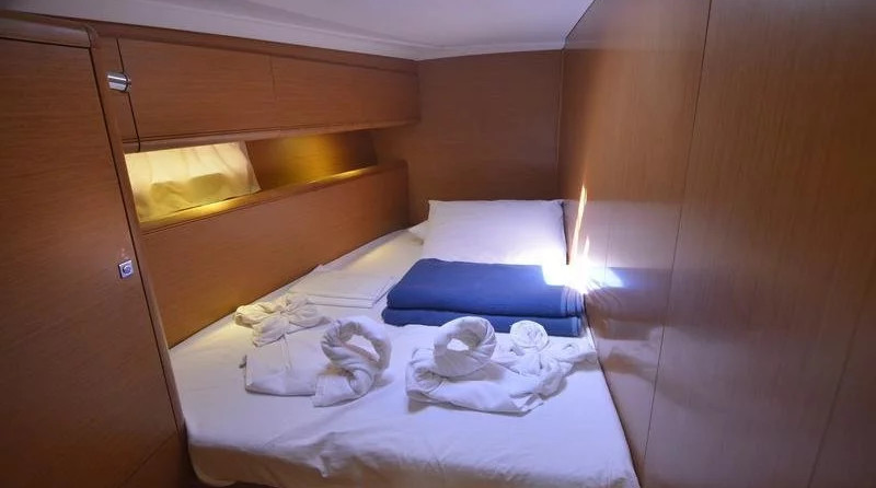 Jeanneau 53 - 5 cab.