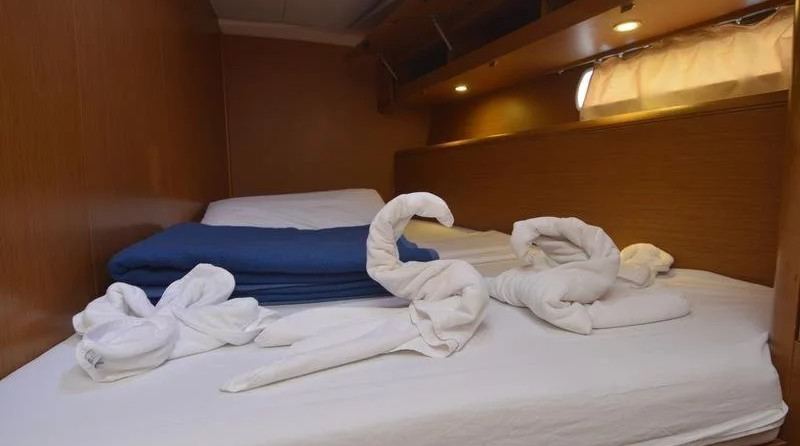 Jeanneau 53 - 5 cab.