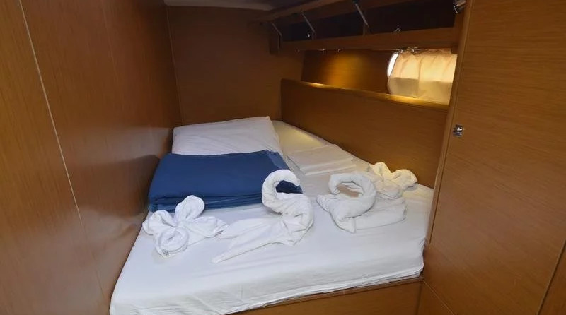 Jeanneau 53 - 5 cab.