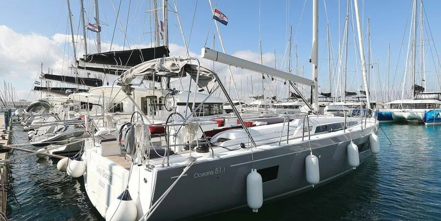 Oceanis 51.1
