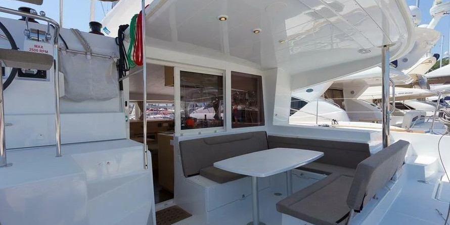 Lagoon 400 S2