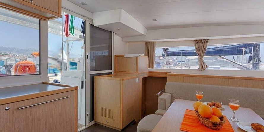 Lagoon 400 S2
