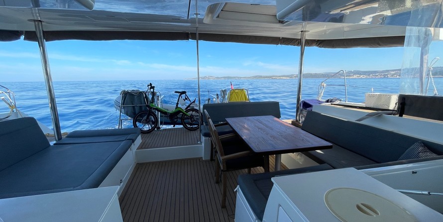 Lagoon 450 F