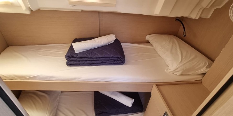 Beneteau Oceanis 46.1