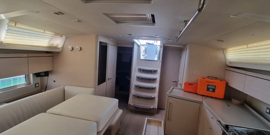 Beneteau Oceanis 46.1