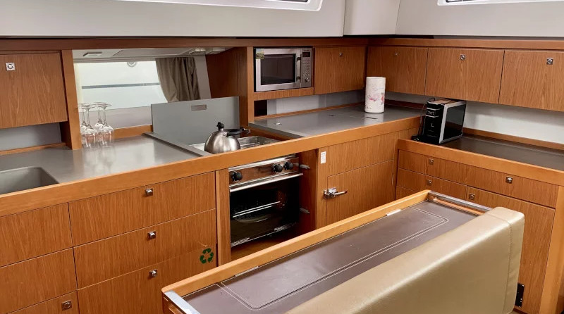 Beneteau Sense 55