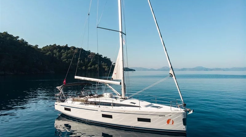 Bavaria C42