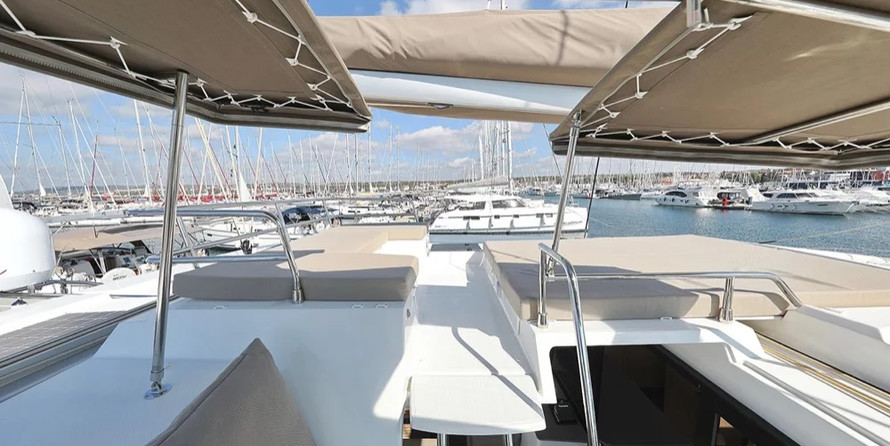 Fountaine Pajot Saona 47
