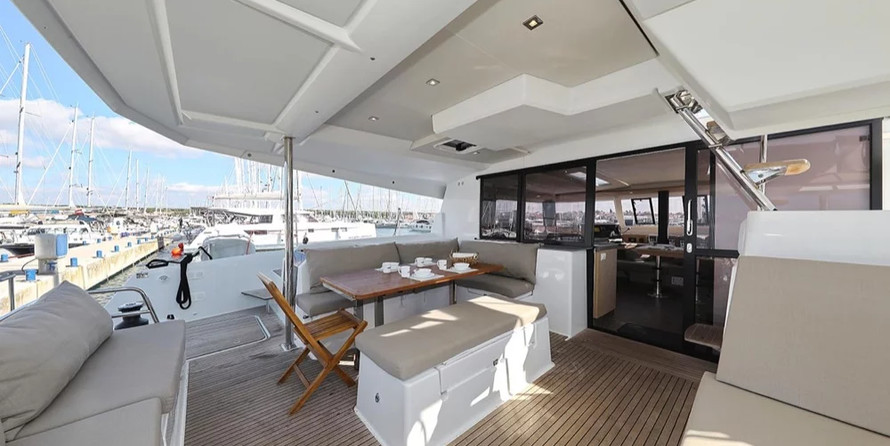 Fountaine Pajot Saona 47