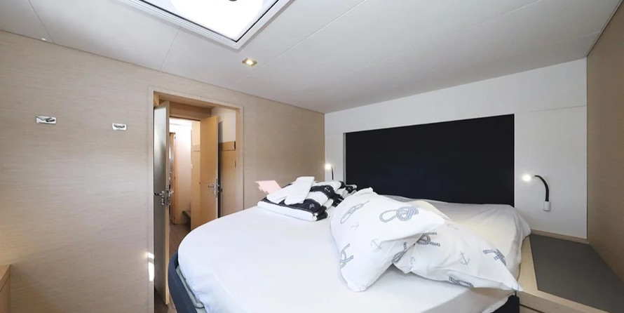 Fountaine Pajot Saona 47