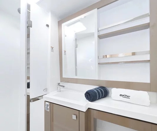 Fountaine Pajot Saona 47